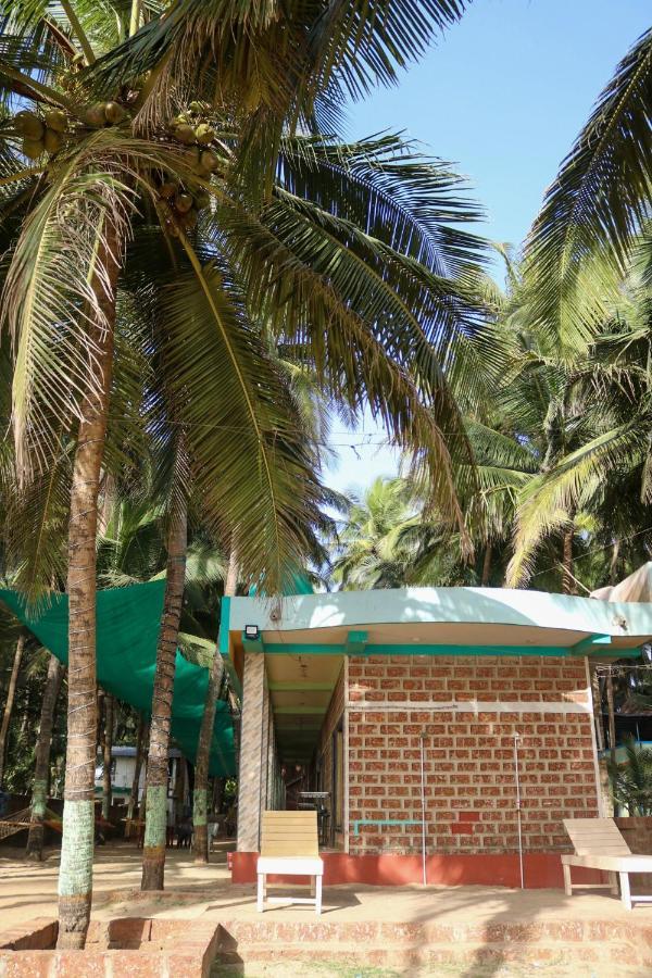 Sagarika Beach Resort Malvan Exterior photo